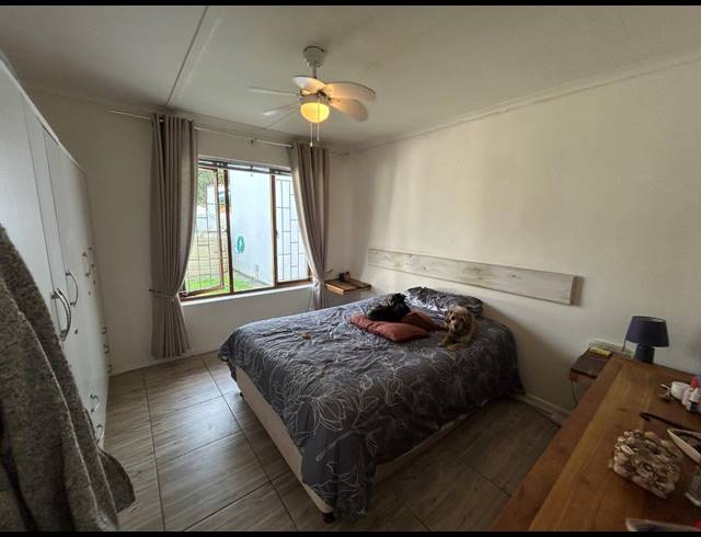 2 BEDROOM TOWNHOUSE FOR SALE IN PARADISE BEACH